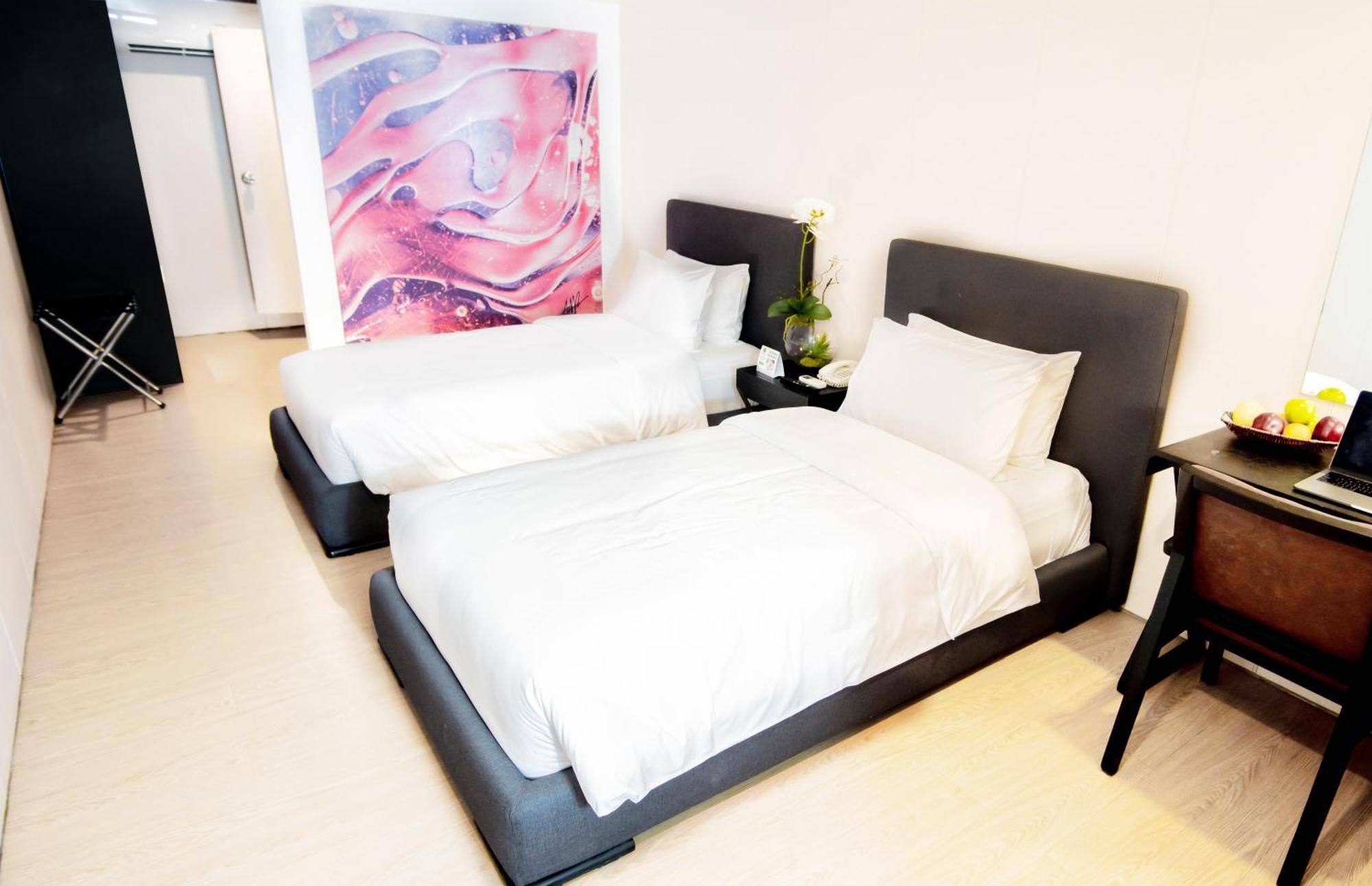 Green Sun Hotel Makati City Dış mekan fotoğraf